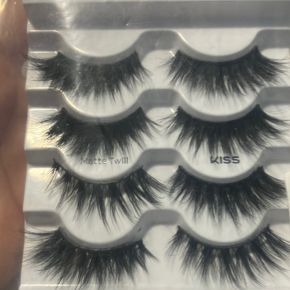Eyelashes